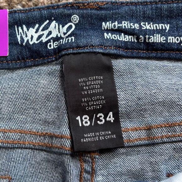 Mossimo Jeans Skinny Mid Rise New Womens Size 18 - Picture 8 of 9